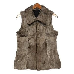 Jocelyn Reversible Rabbit Fur Vest Size M